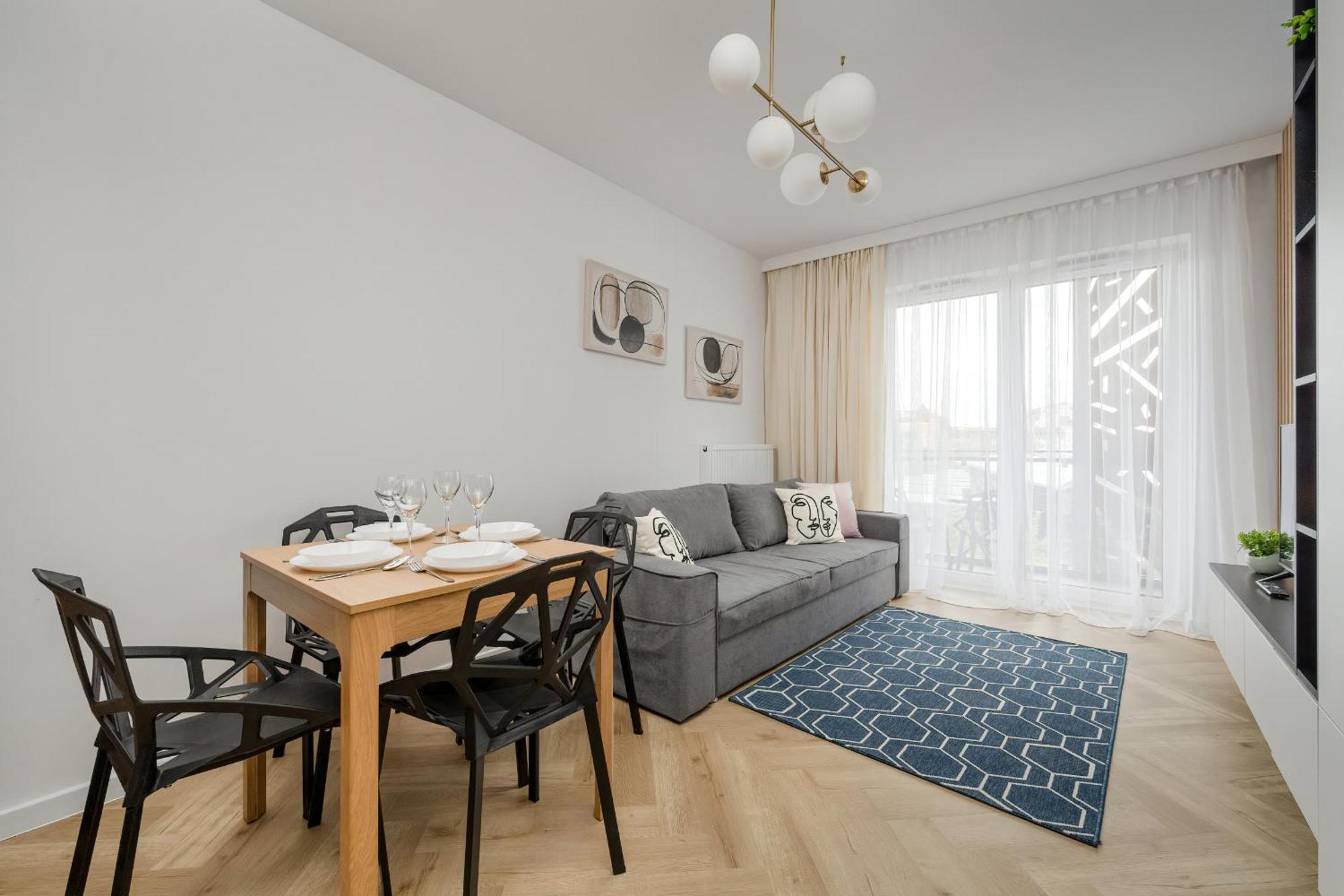 Michalczyka Stylish Apartment With Parking In The City Center Of Wroclaw By Noclegi Renters Exterior photo